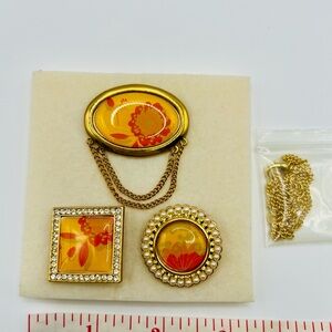 Mark Avon Vintage Floral Pin & Necklace Set 2003 Gold Tone